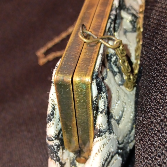 🌞Tapestry Kiss Lock Evening Bag/Clutch - Picture 8 of 11